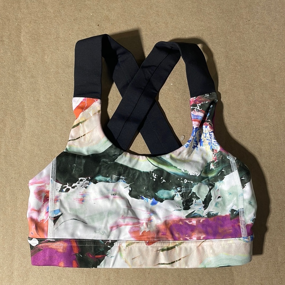 Lululemon bra